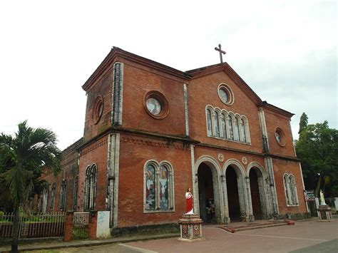Pavia Catholic Church .